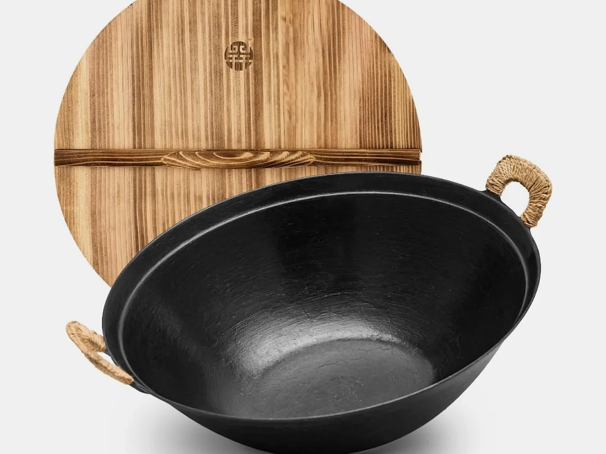Wok de hierro fundido grande